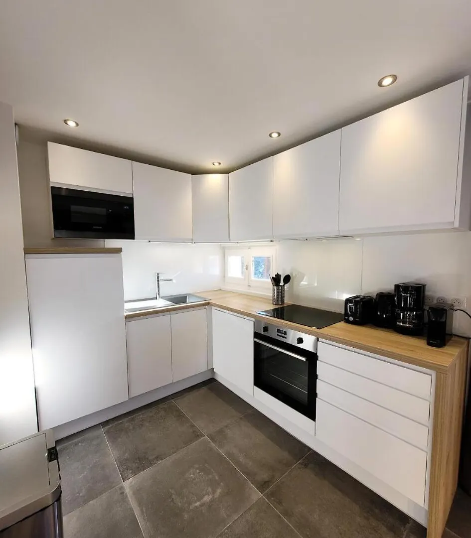 Residence Helios - Appartement 2 Chambres - Vue Splendide Mae-1111 Les Gets Apartment